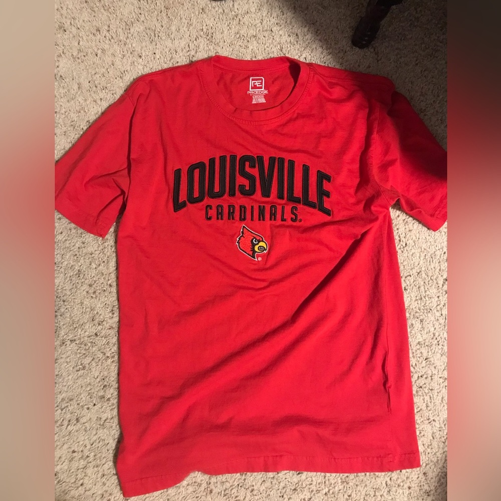Vintage Embroidered U of L shirt-Large